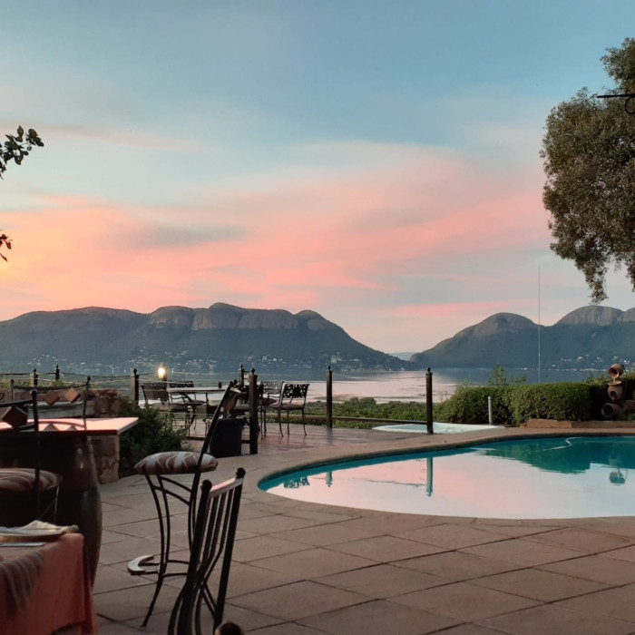 La Montagne Guest Lodge gallery image 1